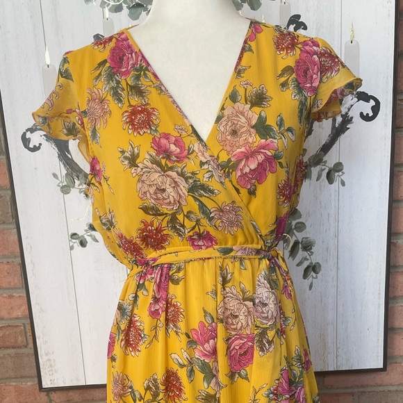 Band of Gypsies Floral Dress - Picture 2 of 7